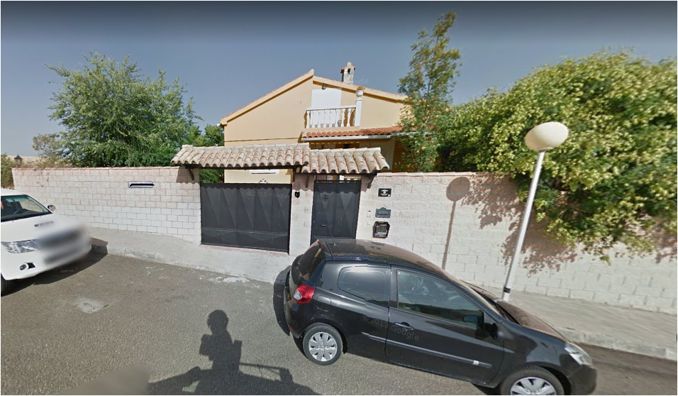 Venta de chalet en Cobisa