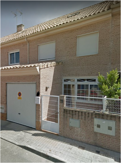 For sale of house in Seseña