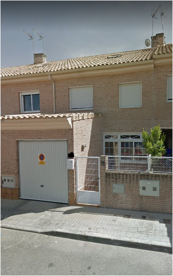 For sale of house in Seseña