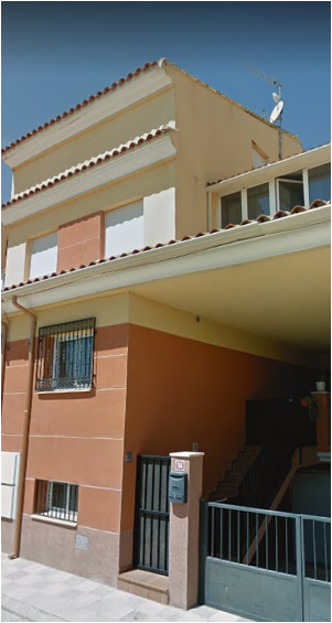 For sale of house in La Gineta
