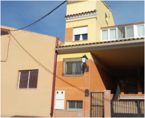 For sale of house in La Gineta