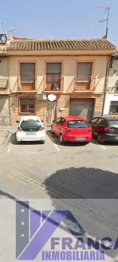 For sale of house in Santa Fe