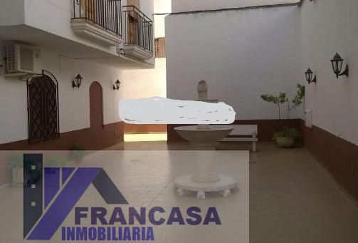 For sale of flat in Jaén