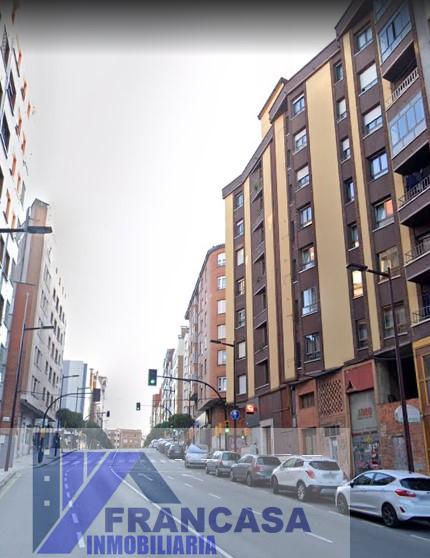 For sale of flat in Gijón
