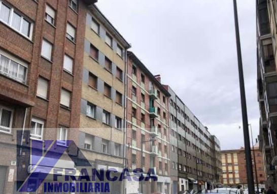 For sale of flat in Oviedo