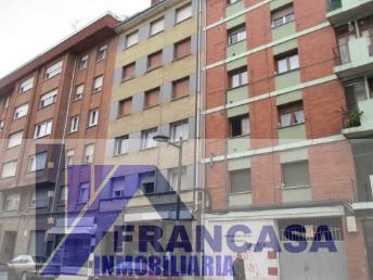 For sale of flat in Oviedo