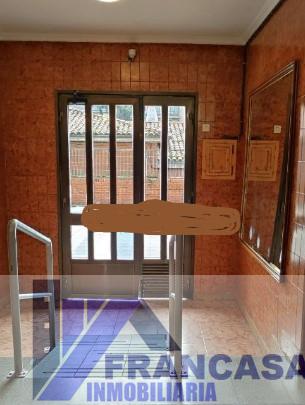 For sale of flat in Oviedo