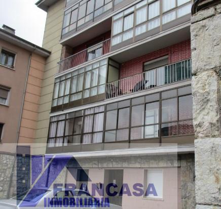 For sale of flat in Oviedo