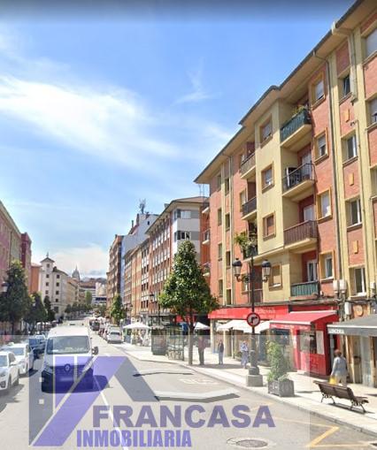 For sale of flat in Oviedo