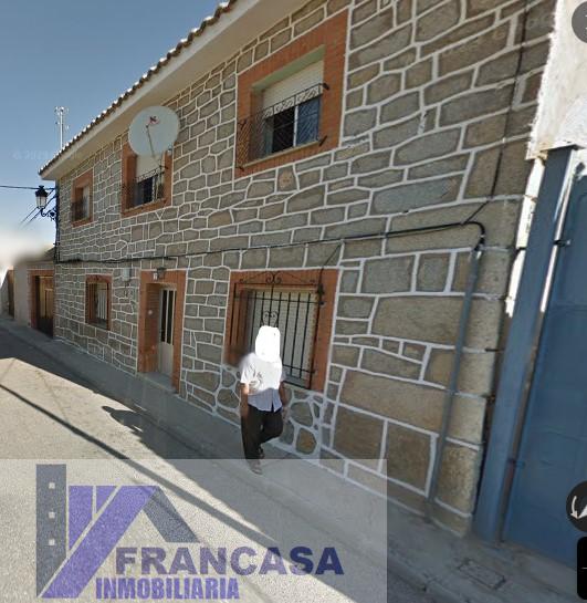Venta de casa en Cuerva