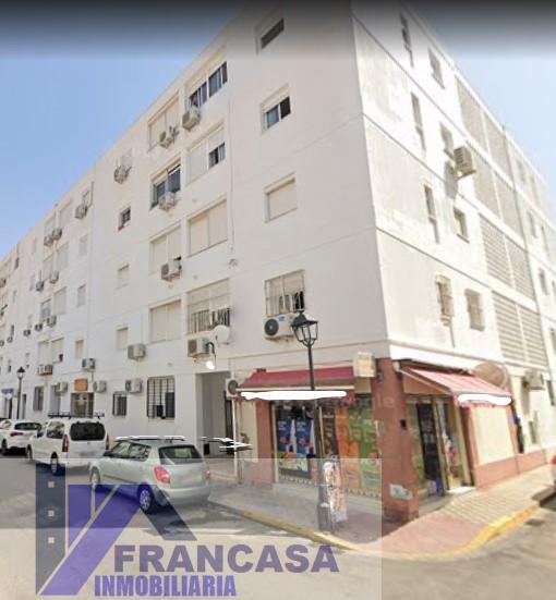 For sale of flat in Gines