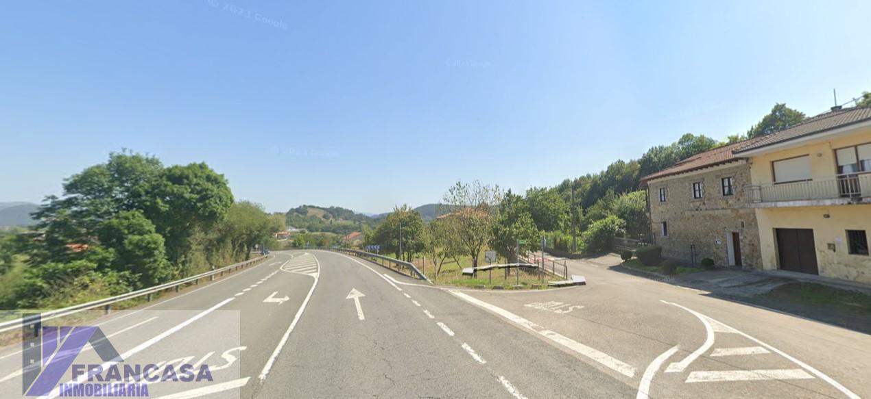 Venta de chalet en Bárcena de Cicero