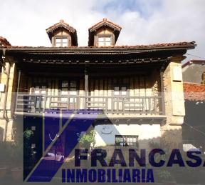 For sale of house in Udías