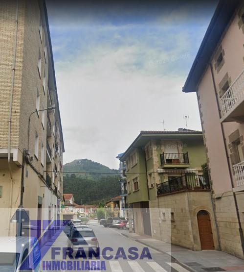For sale of flat in Ampuero
