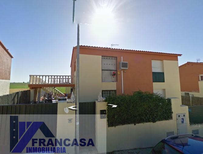 For sale of house in Novés