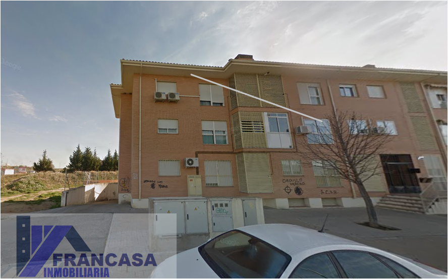 For sale of flat in Velilla de San Antonio