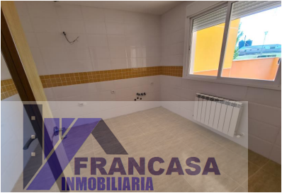 For sale of house in Villarrubio