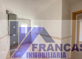 For sale of flat in Malpica de Tajo