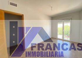 For sale of flat in Malpica de Tajo