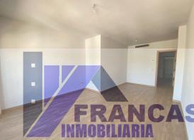 For sale of flat in Malpica de Tajo