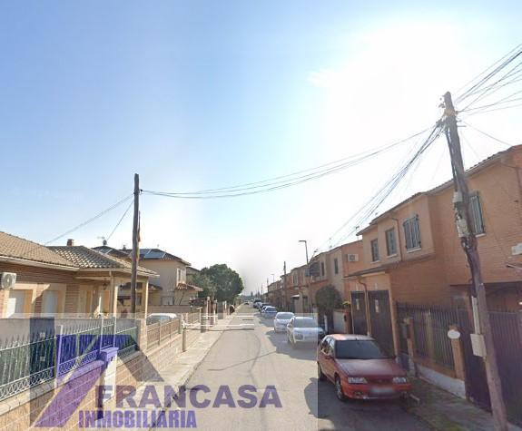 For sale of house in Villamiel de Toledo