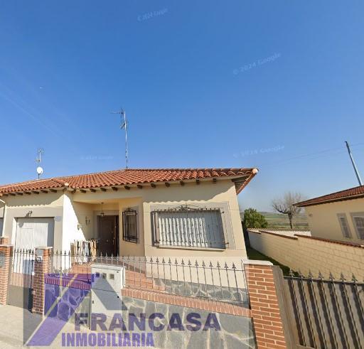 Casa en venta en URBANIZACIÃN AL OESTE, Villamiel de Toledo