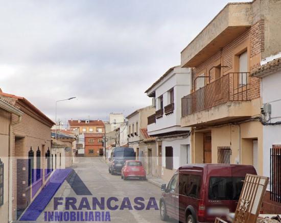 Casa en venta en ZONA OESTE CERCA DEL CEIP JIMÃNEZ DE CÃRDOBA, Villarrobledo