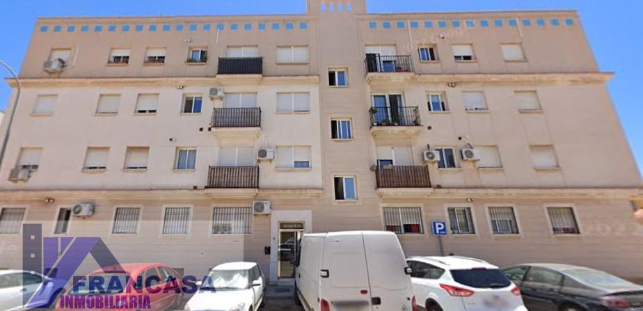 Venta de piso en Huércal de Almería