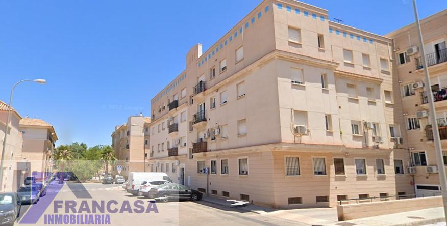 For sale of flat in Huércal de Almería