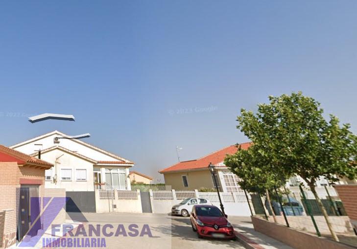 For sale of chalet in Lominchar