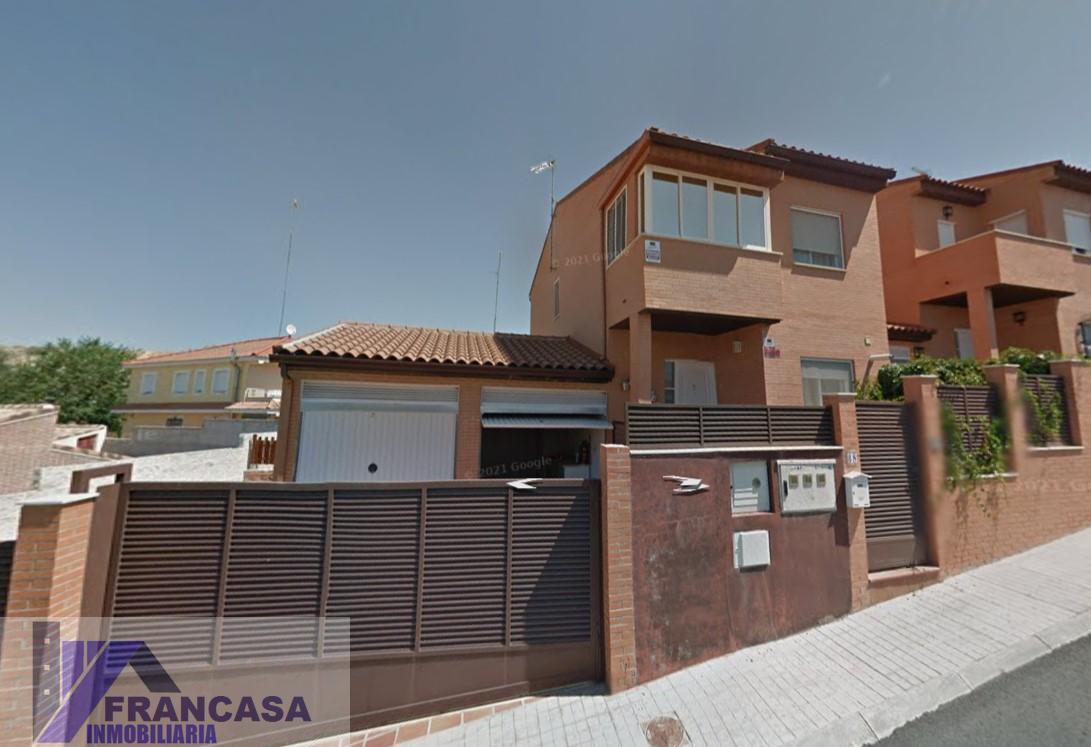 Venta de casa en Ontígola