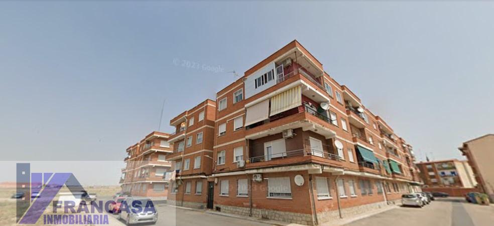 Venta de piso en Cobeja