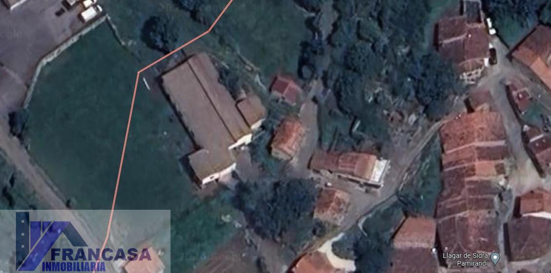 Venta de nave industrial en Cabrales
