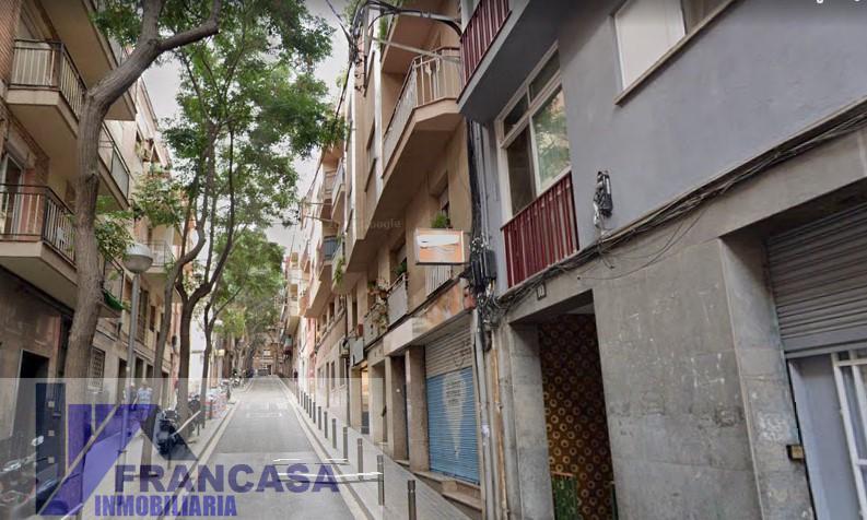 For sale of flat in Barcelona