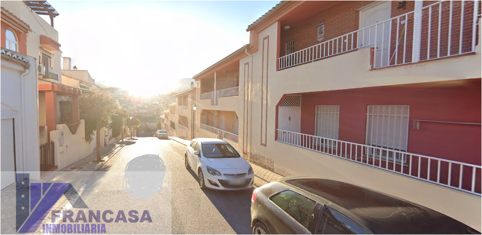 For sale of flat in Huétor Vega