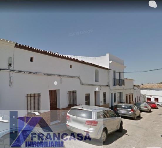 For sale of house in Bonares