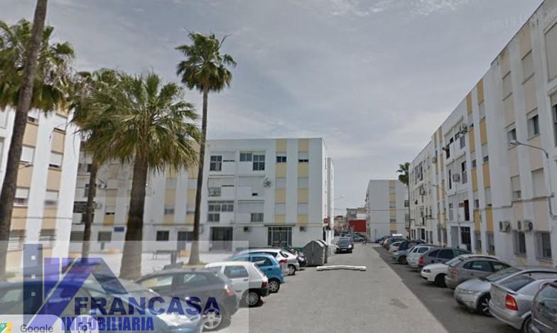 For sale of flat in El Puerto de Santa María