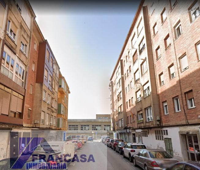 For sale of flat in Camargo