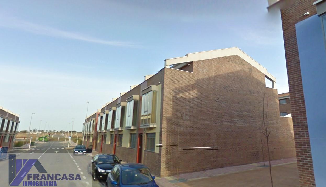For sale of duplex in Horche