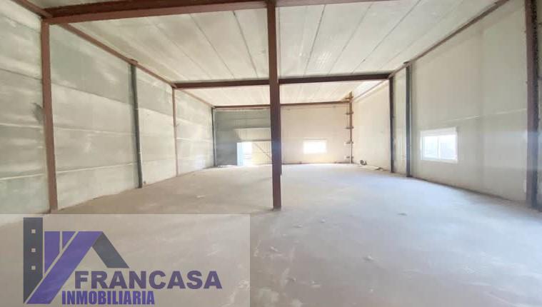 Venta de nave industrial en Borox
