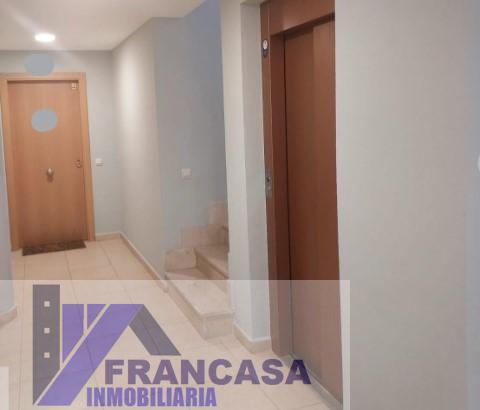 For sale of flat in Bargas