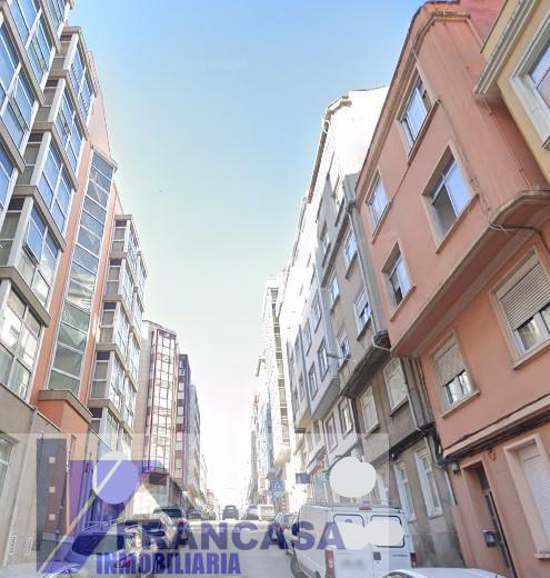 For sale of flat in A Coruña