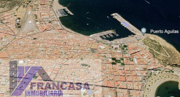 For sale of flat in Águilas