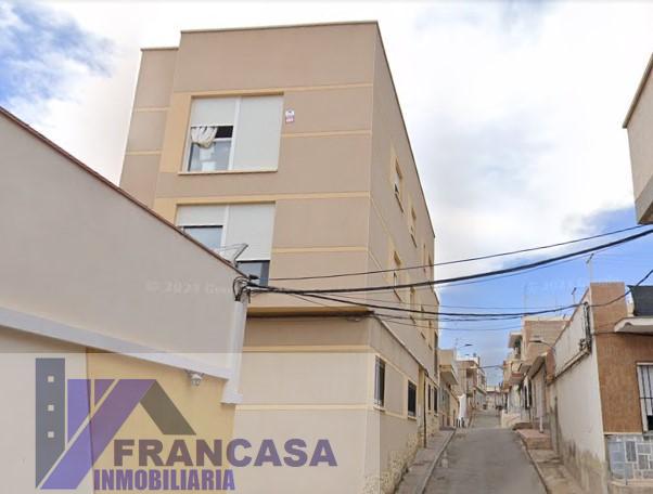 For sale of flat in Águilas