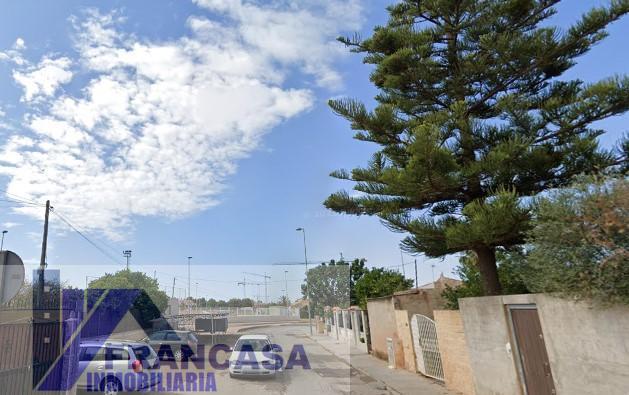 For sale of house in Santiago de la Ribera