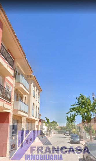 For sale of flat in Los Alcázares