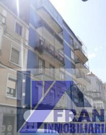 For sale of flat in A Guarda