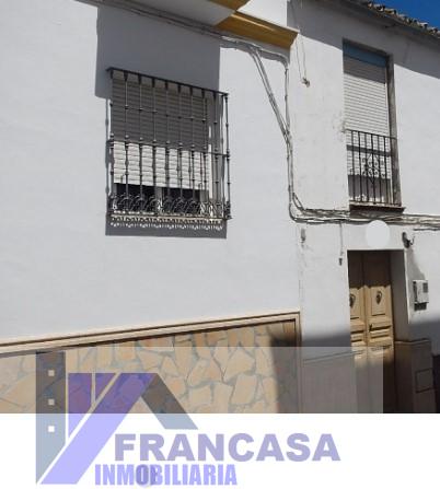 For sale of house in Olvera