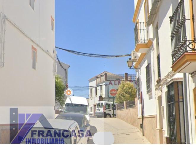 For sale of house in Olvera
