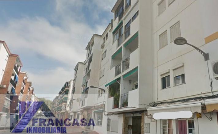 For sale of flat in San Pedro de Alcántara
